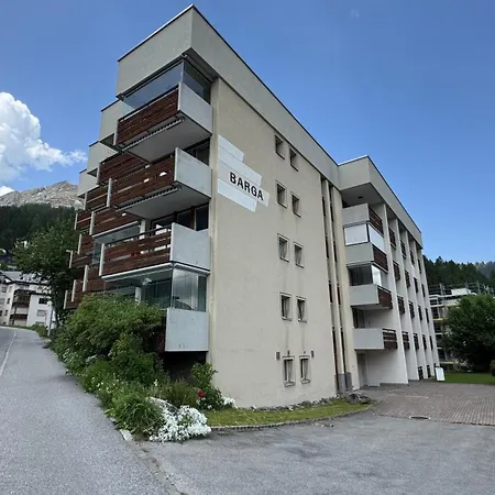 Stylish Alpine In Davos, Wifi & Netflix شقة *