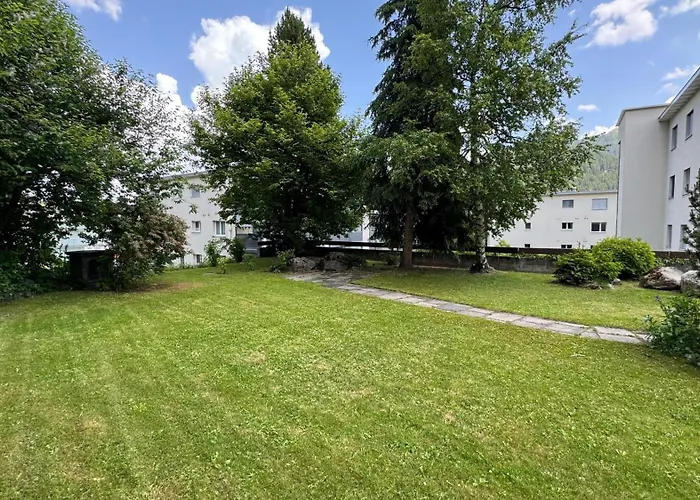 Stylish Alpine In Davos, Wifi & Netflix Apartment Davos